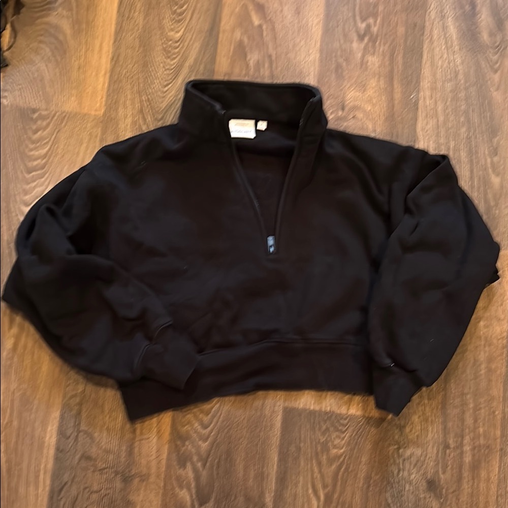 Aritzia Black Half-Zip Sweatshirt